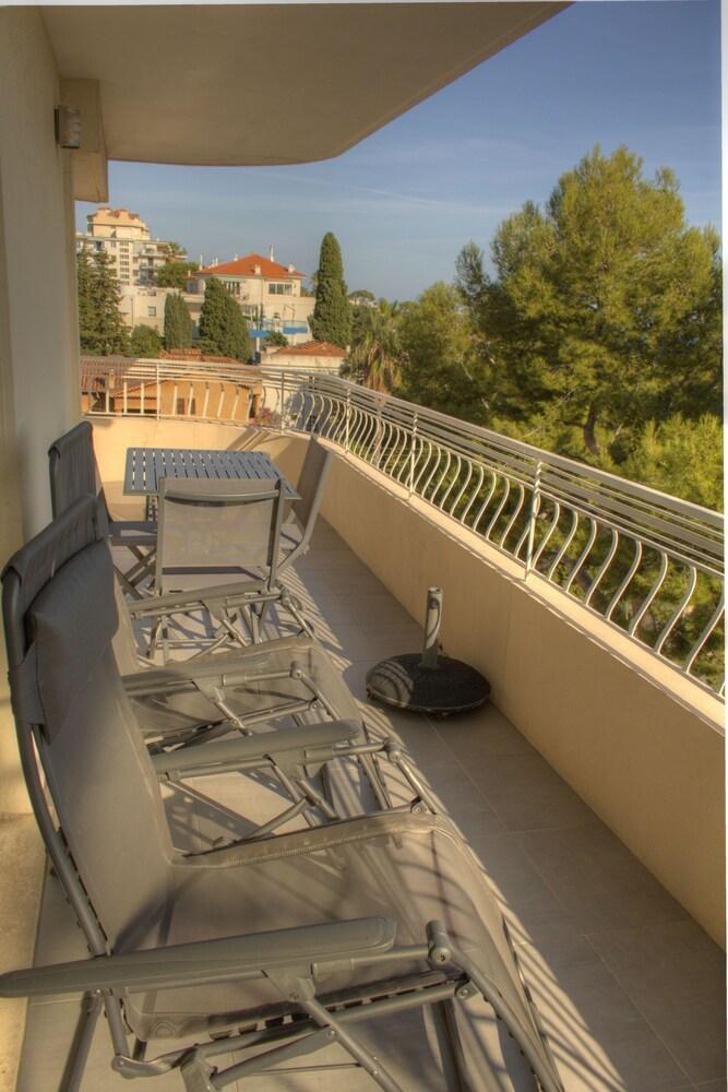 Studio 3 étoiles Vue mer 150m Plages Parking Clim WIFI Cannes Extérieur photo