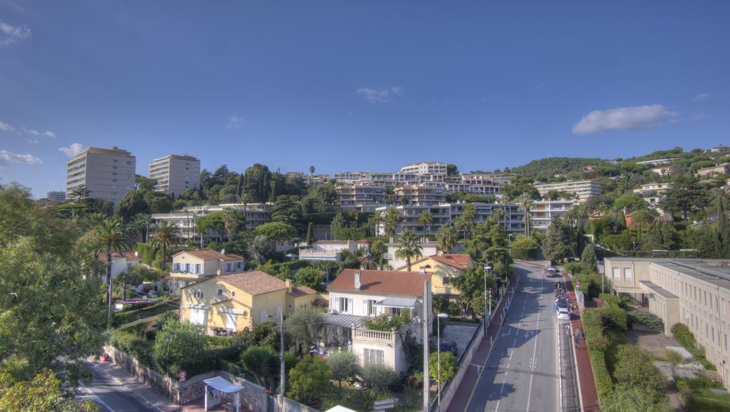 Studio 3 étoiles Vue mer 150m Plages Parking Clim WIFI Cannes Chambre photo
