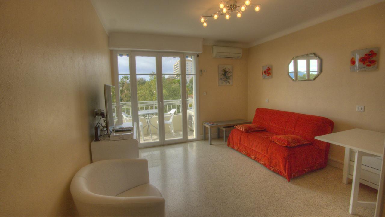 Studio 3 étoiles Vue mer 150m Plages Parking Clim WIFI Cannes Extérieur photo