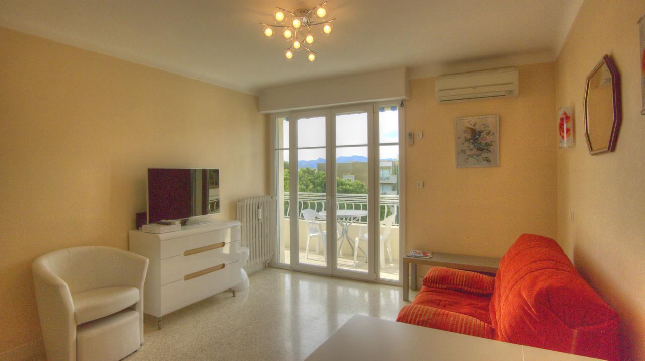 Studio 3 étoiles Vue mer 150m Plages Parking Clim WIFI Cannes Extérieur photo